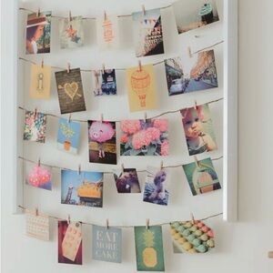Umbra Hangit Clothesline Wall Hanging Photo Display